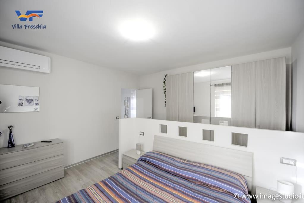 Villa Freschia Minturno Bagian luar foto