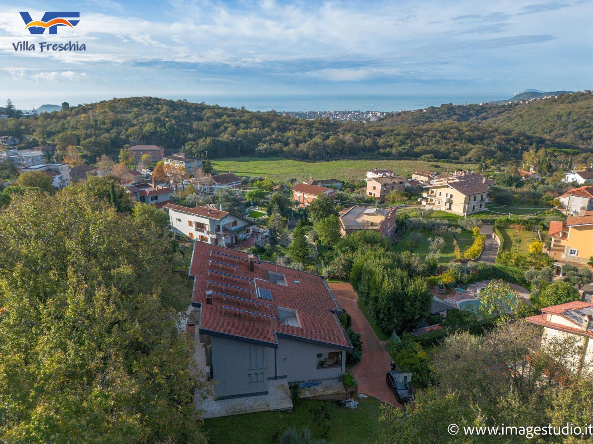Villa Freschia Minturno Bagian luar foto